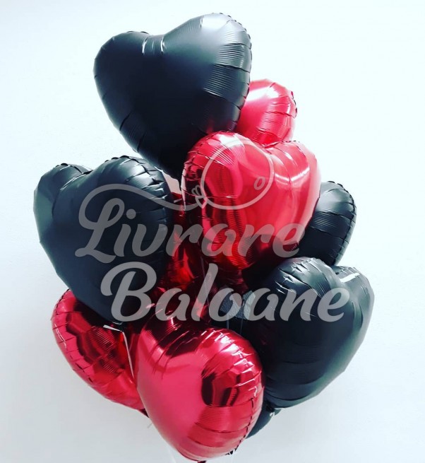 Букет из гелиевых воздушных шаров в форме красных и черных сердечек (LB-11013)